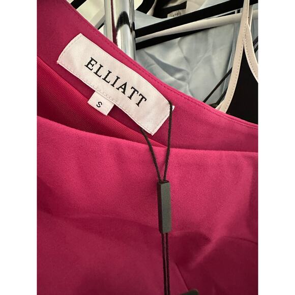 ELLIATT Ellie Dress in Orchid - Picture 3 of 9